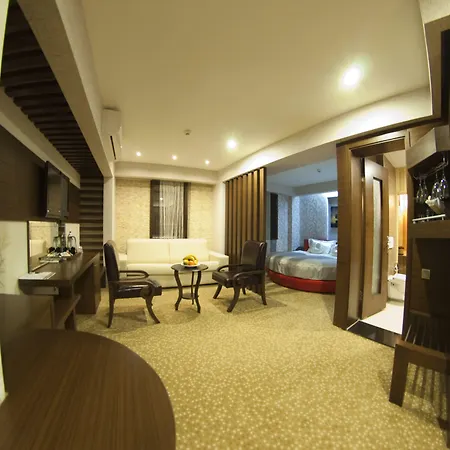 Marlight Boutique Hotel Smirne